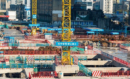 2025年邯郸建筑企业安全生产许可证延期需要哪些人员